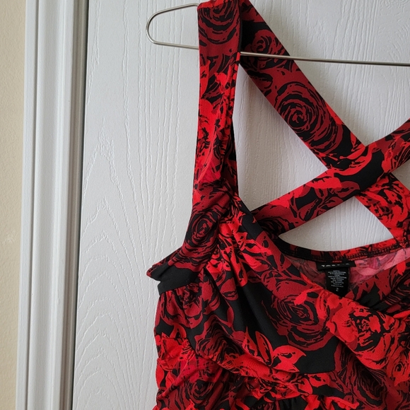 Torrid Rose Tank Top - Picture 5 of 9